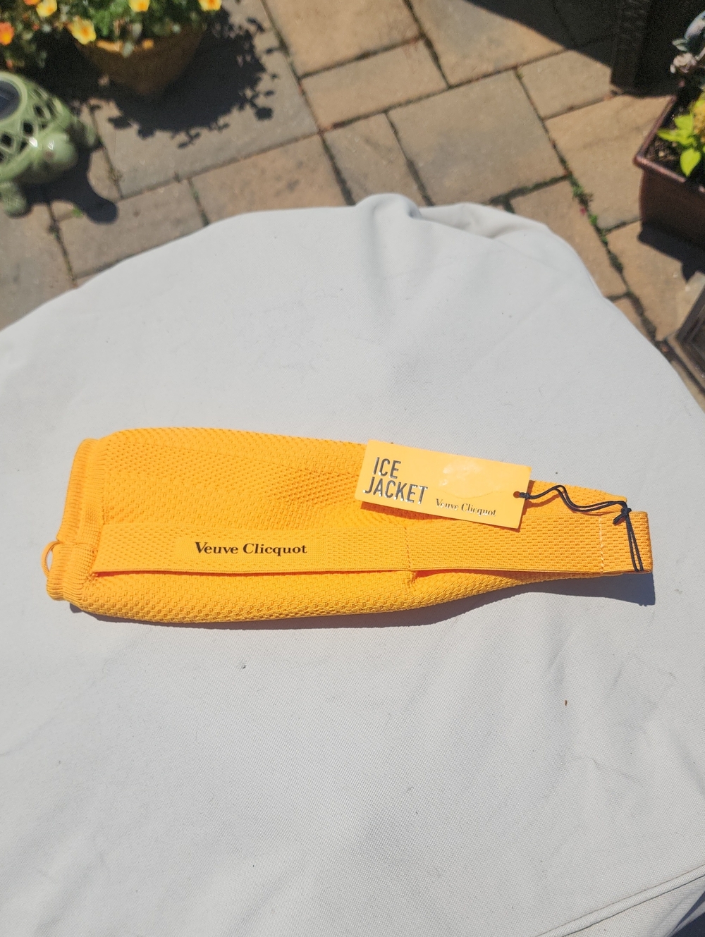 Veuve Clicquot Yellow Champagne Ice Jacket